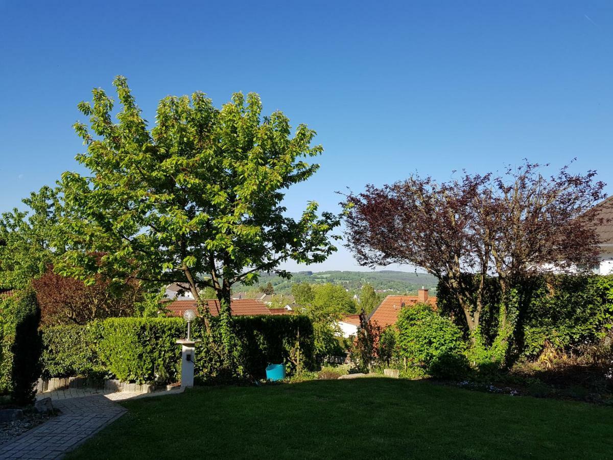 Ferienwohnung am Betzelhübel Ottweiler Exterior foto